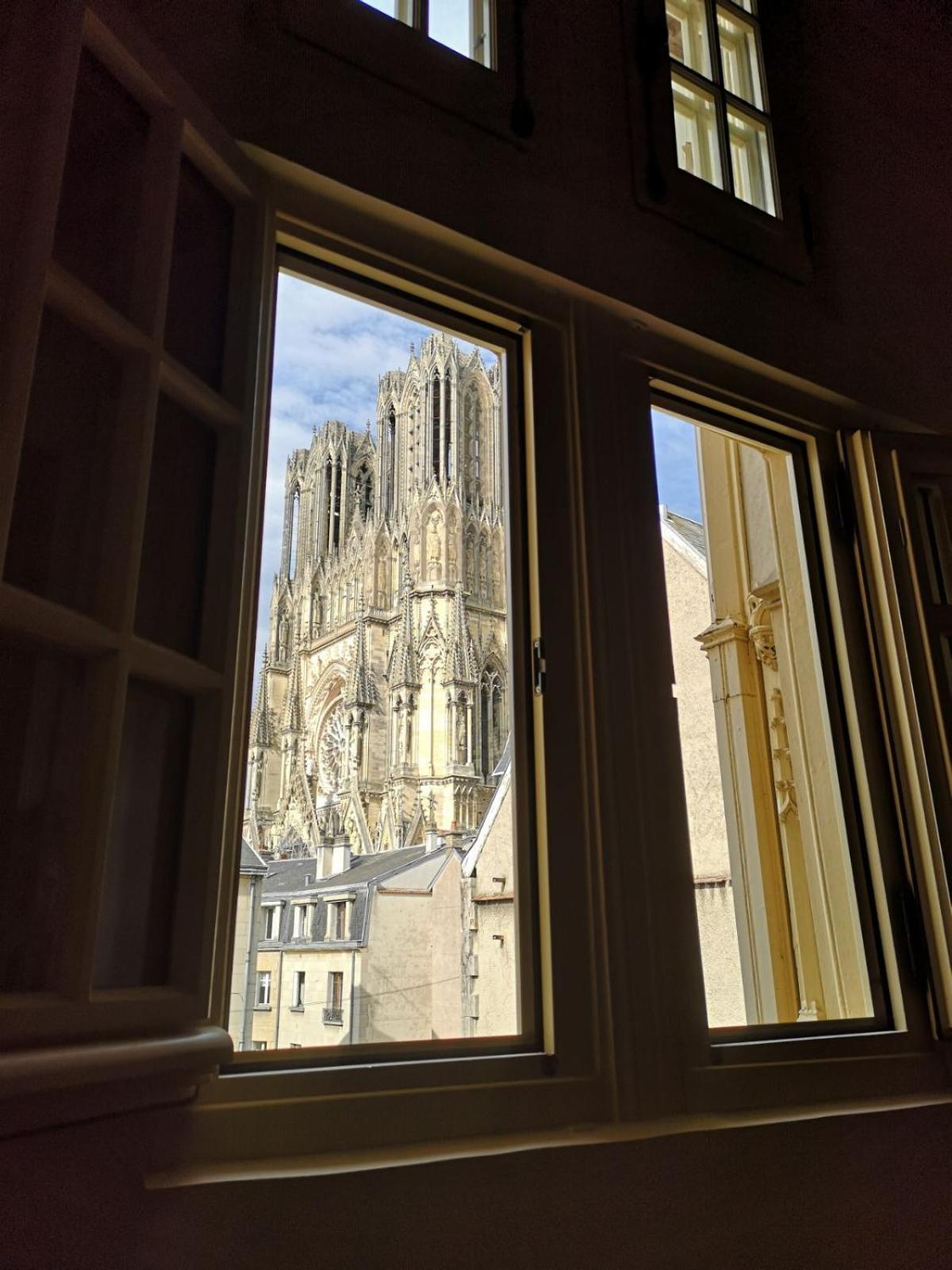 Les Visages Des Tournelles Bed & Breakfast Reims Ngoại thất bức ảnh